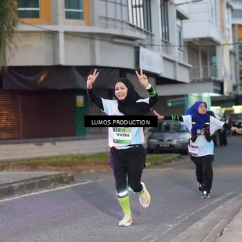 Runner Photo 7990941