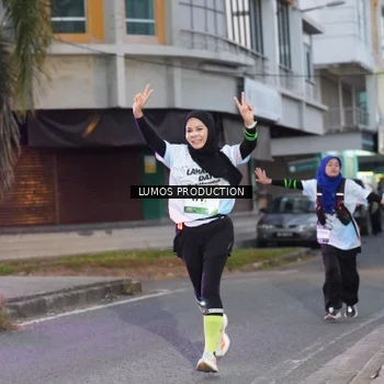 Runner Photo 7990945