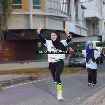 Runner Photo 7990948