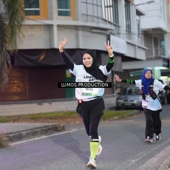 Runner Photo 7990951