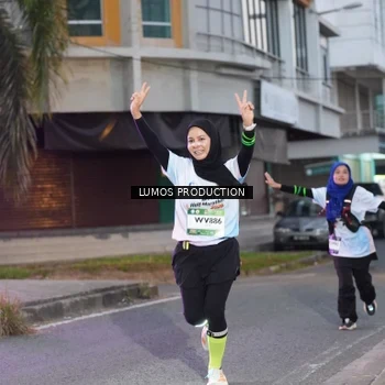 Runner Photo 7990952