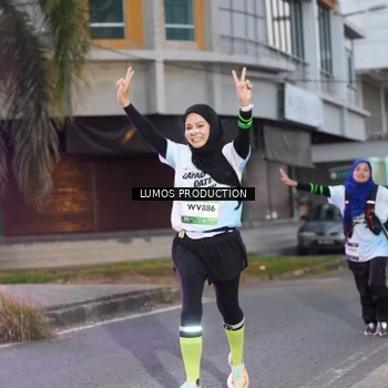 Runner Photo 7990954