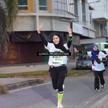 Runner Photo 7990957