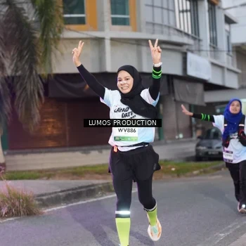 Runner Photo 7990959