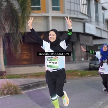 Runner Photo 7990963