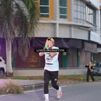 Runner Photo 7991017
