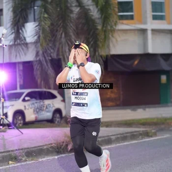 Runner Photo 7991024