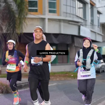 Runner Photo 7991053