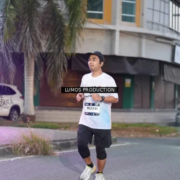 Runner Photo 7991074