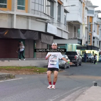 Runner Photo 7991093