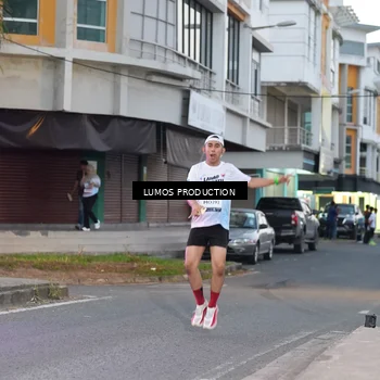 Runner Photo 7991097