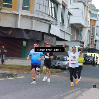 Runner Photo 7991120