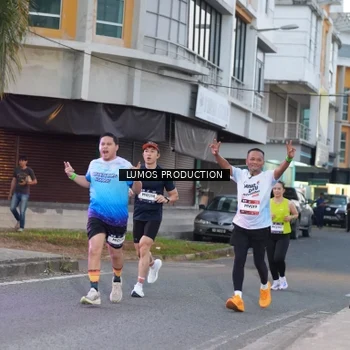 Runner Photo 7991132