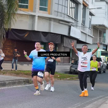 Runner Photo 7991134