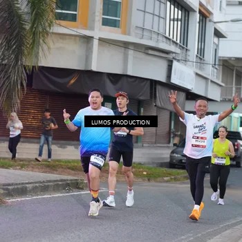 Runner Photo 7991146