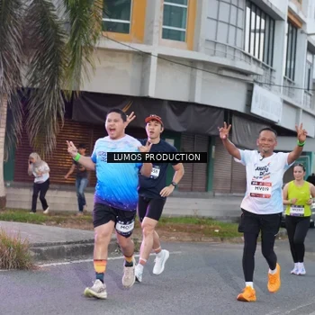 Runner Photo 7991149