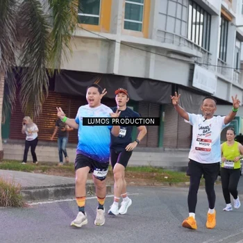 Runner Photo 7991152