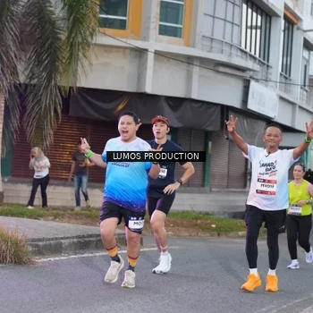 Runner Photo 7991156