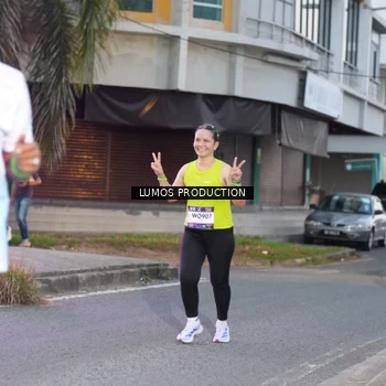 Runner Photo 7991176