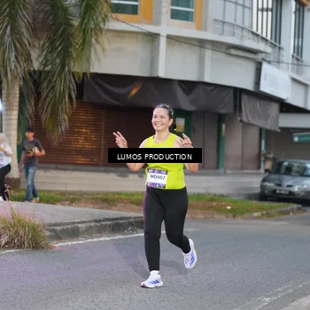 Runner Photo 7991186