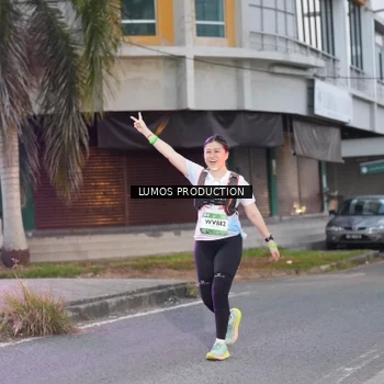 Runner Photo 7991253