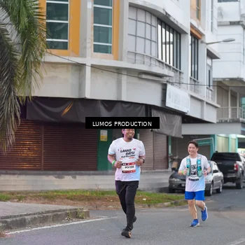 Runner Photo 7991297