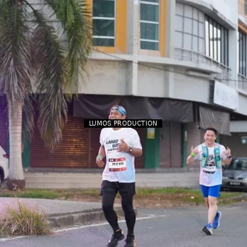 Runner Photo 7991313