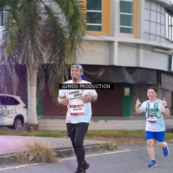 Runner Photo 7991325