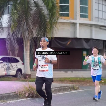 Runner Photo 7991332