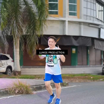 Runner Photo 7991340