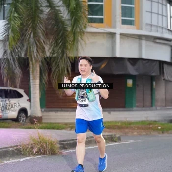 Runner Photo 7991343
