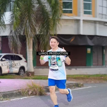 Runner Photo 7991348