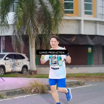 Runner Photo 7991349
