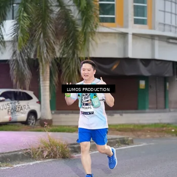 Runner Photo 7991350