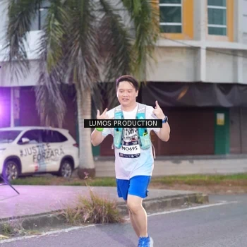 Runner Photo 7991354