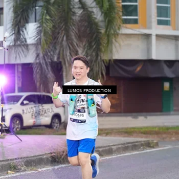 Runner Photo 7991357