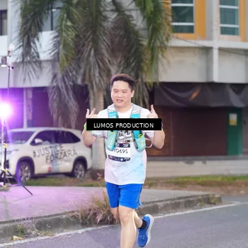 Runner Photo 7991359