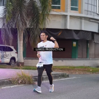 Runner Photo 7991362