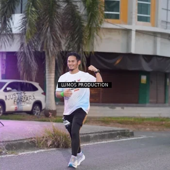 Runner Photo 7991371