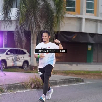 Runner Photo 7991373