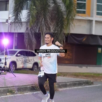 Runner Photo 7991377