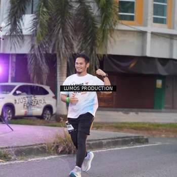 Runner Photo 7991378