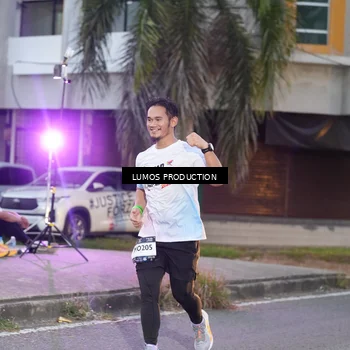 Runner Photo 7991386