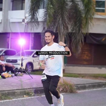 Runner Photo 7991390