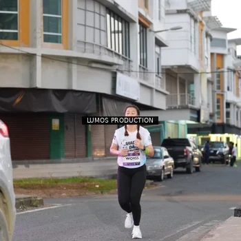 Runner Photo 7991402