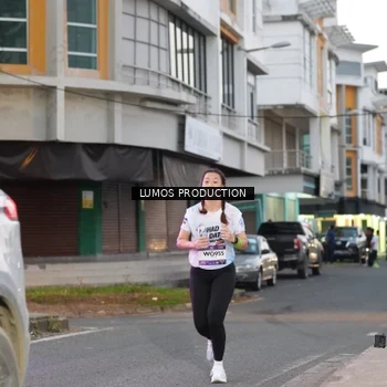 Runner Photo 7991403