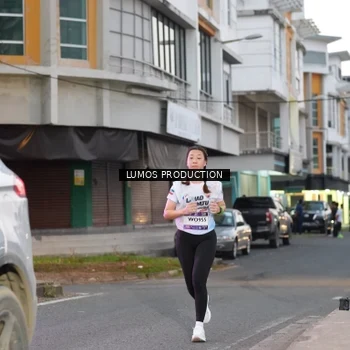 Runner Photo 7991405