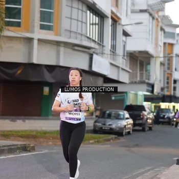 Runner Photo 7991413