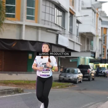 Runner Photo 7991421