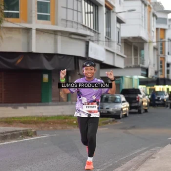 Runner Photo 7991456